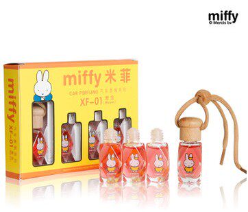 米菲 高档汽车精油香水挂饰 卡通可爱车载香薰挂件 车内装饰 4瓶