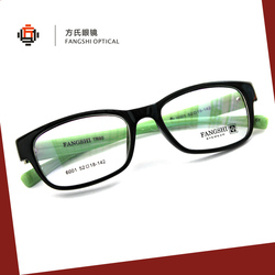 近视眼镜框材质