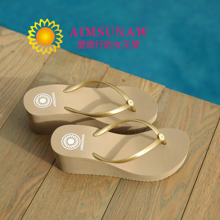 标题优化:AIMSUNAW2015夏新款女高跟拖鞋坡跟凉拖松糕厚底沙滩鞋人字拖鞋