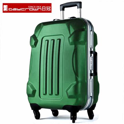 daycrown luggage price